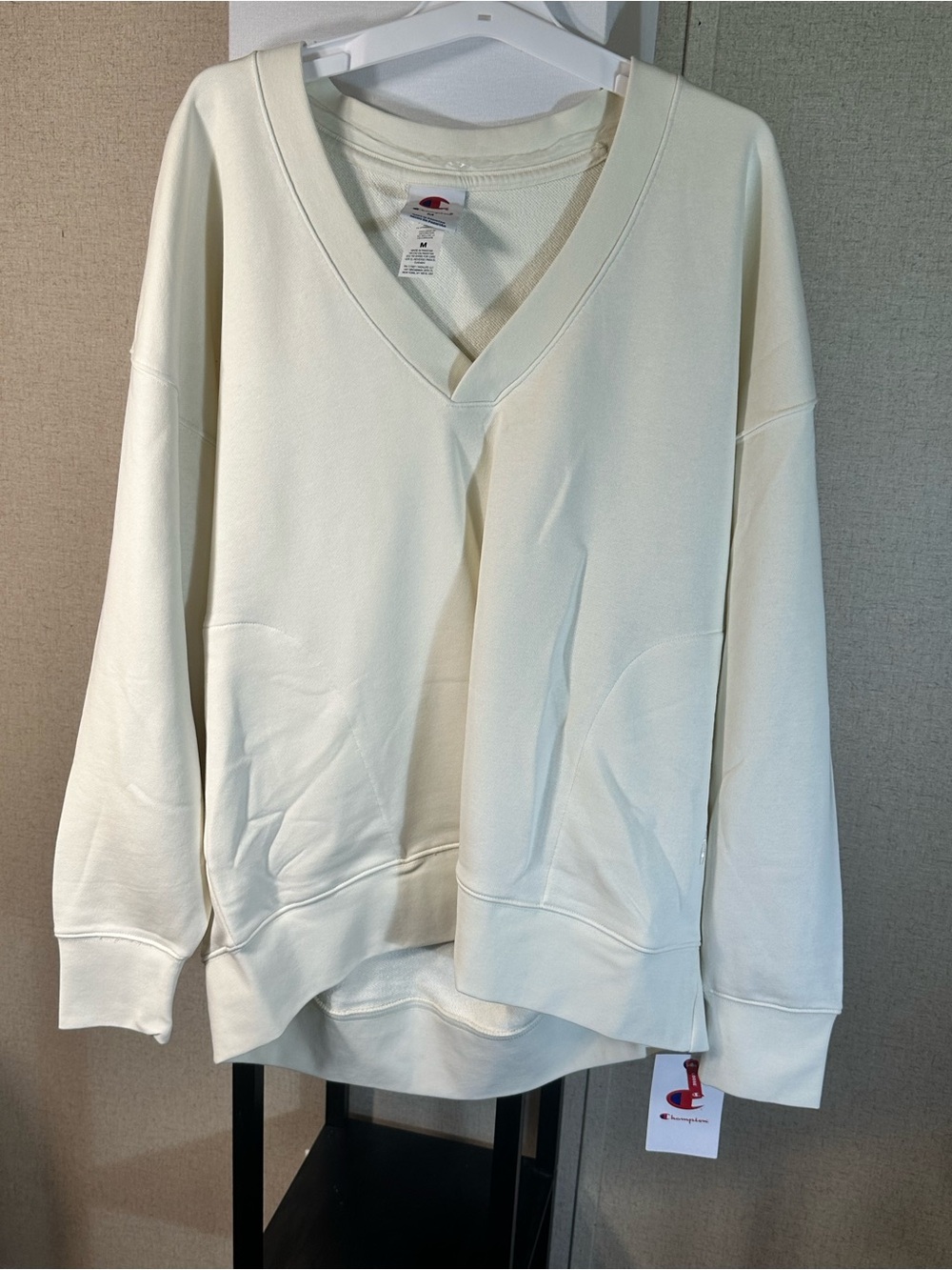 Champion Women's Off-White V-Neck Pullover Sweater